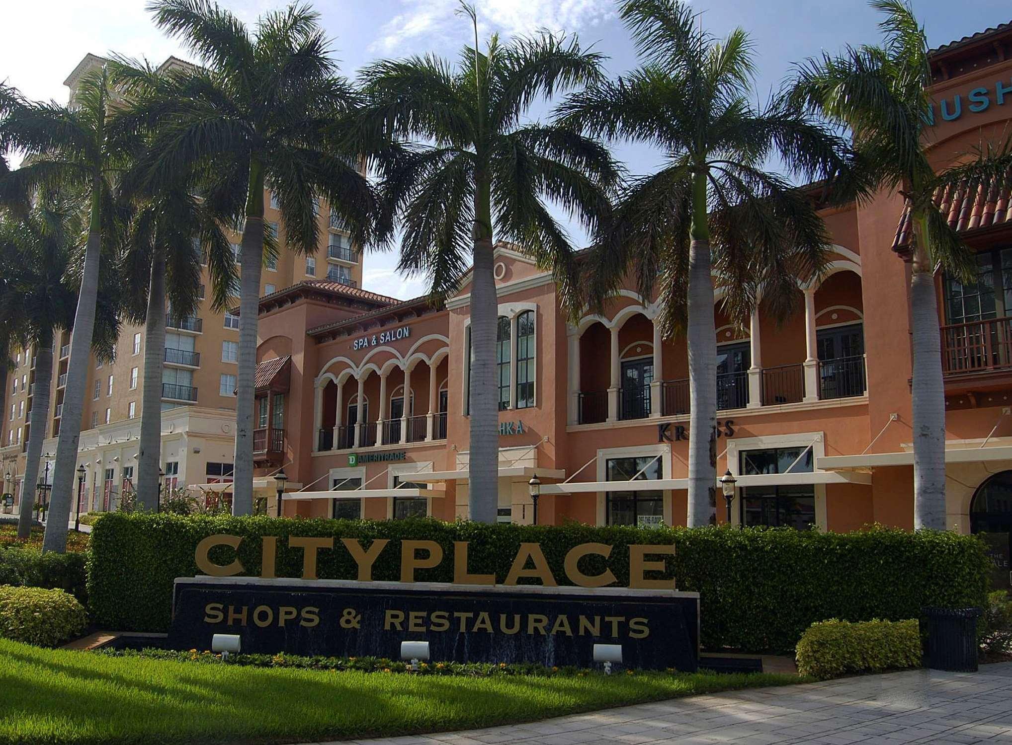 Hilton Palm Beach Pbi Cloud Lake Exterior foto